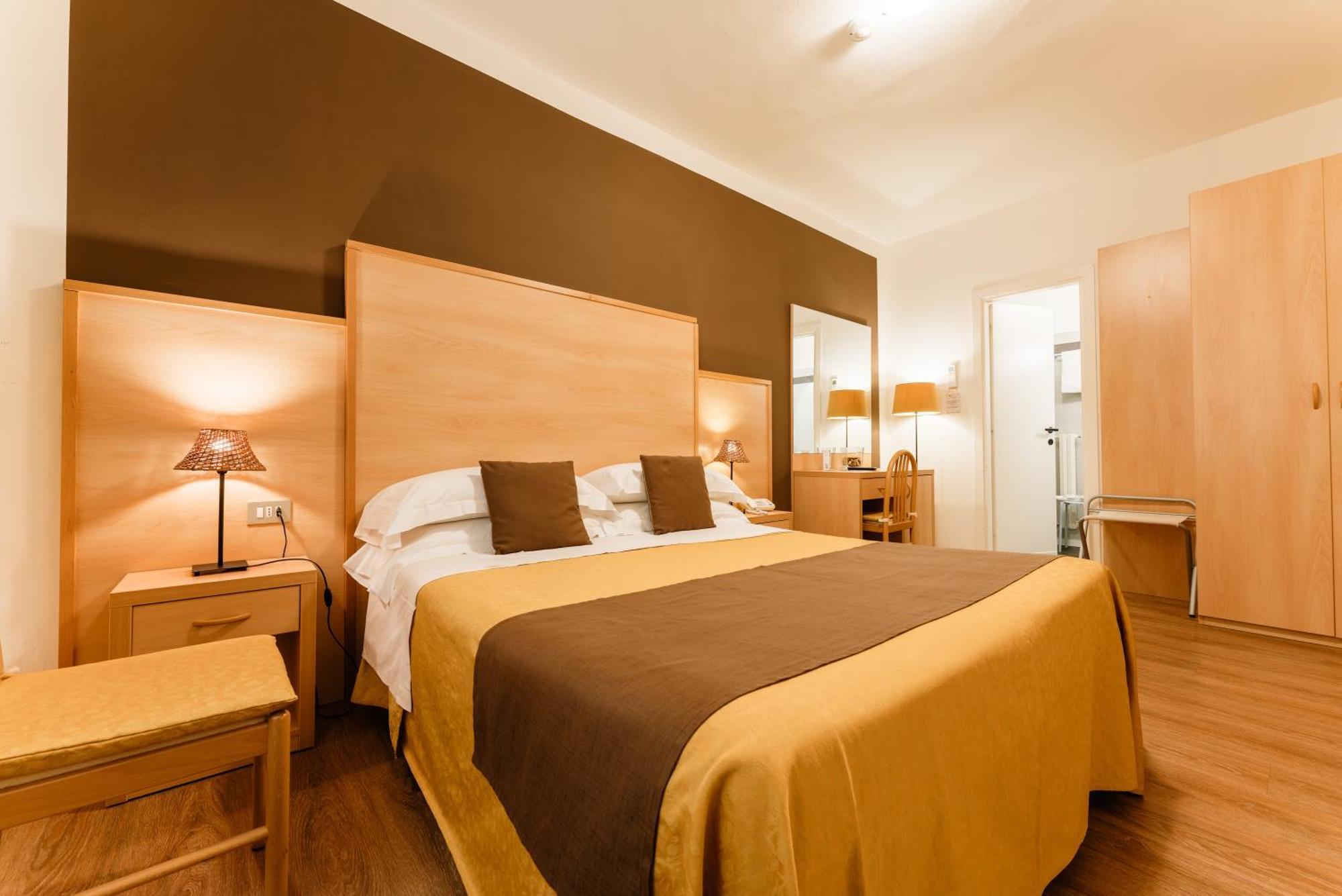 Hotel Eden Salò Buitenkant foto