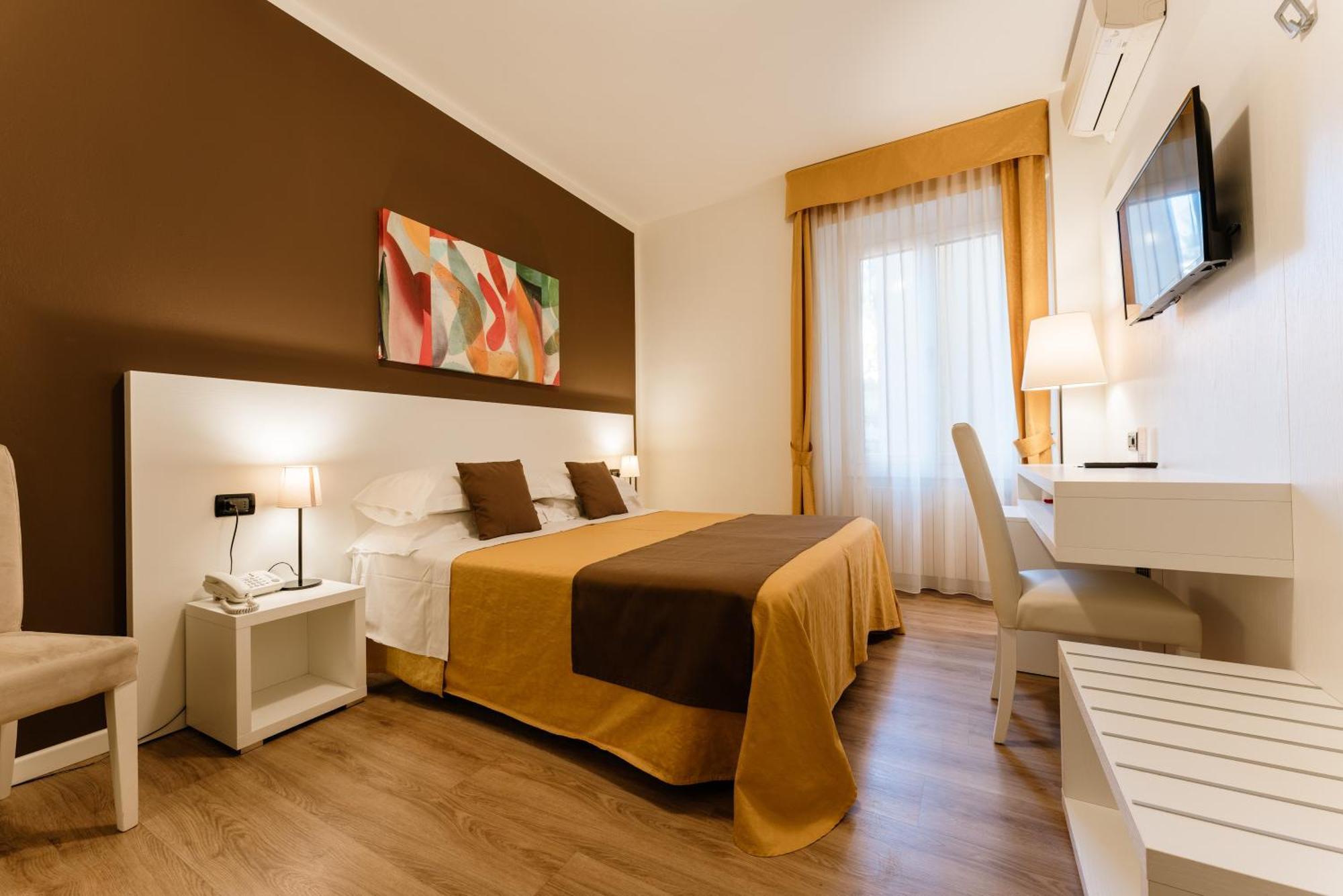 Hotel Eden Salò Buitenkant foto